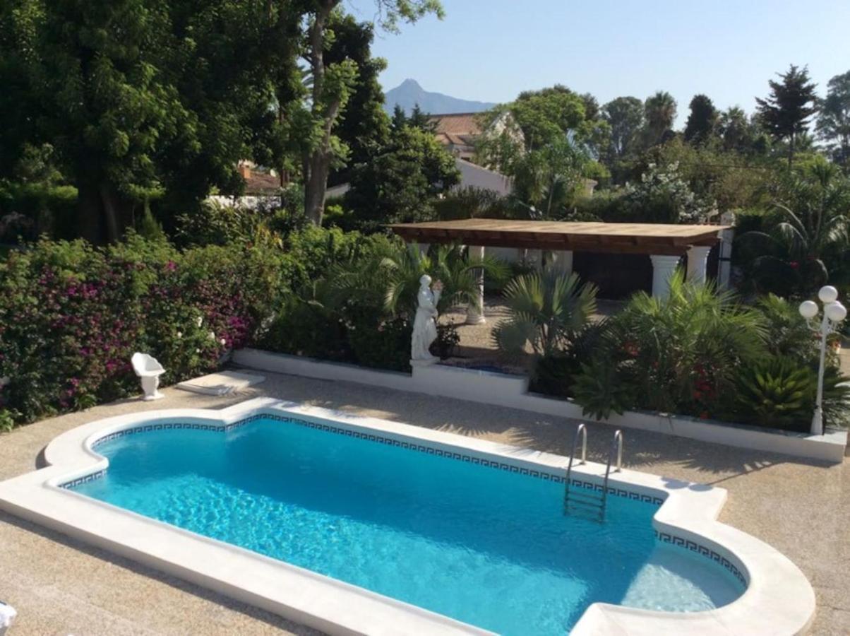 Exclusive Villa Las Palmeras Puerto Banus With Heated Private Swimming Pool, Marbella, Spain ภายนอก รูปภาพ