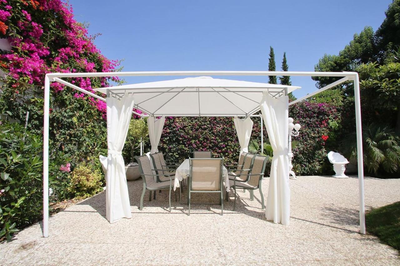 Exclusive Villa Las Palmeras Puerto Banus With Heated Private Swimming Pool, Marbella, Spain ภายนอก รูปภาพ