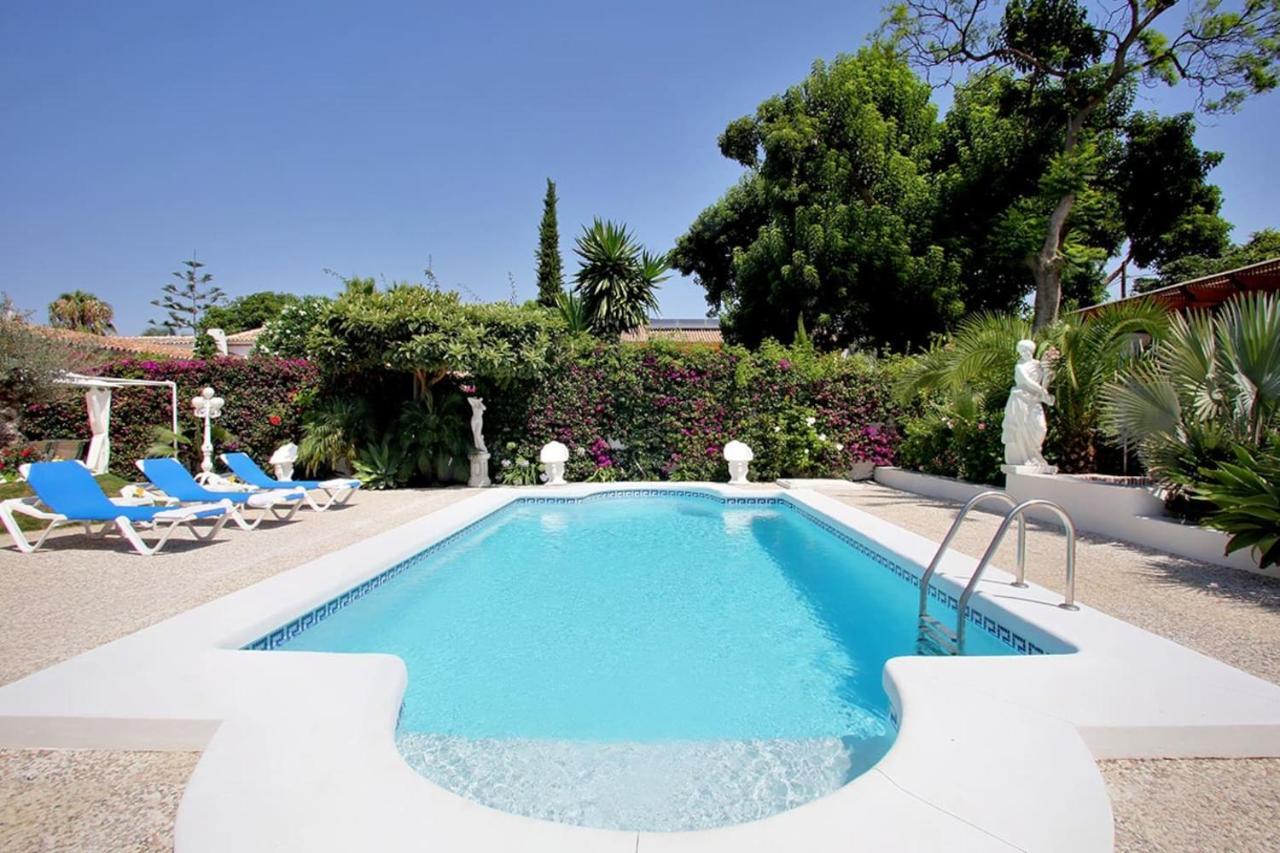 Exclusive Villa Las Palmeras Puerto Banus With Heated Private Swimming Pool, Marbella, Spain ภายนอก รูปภาพ