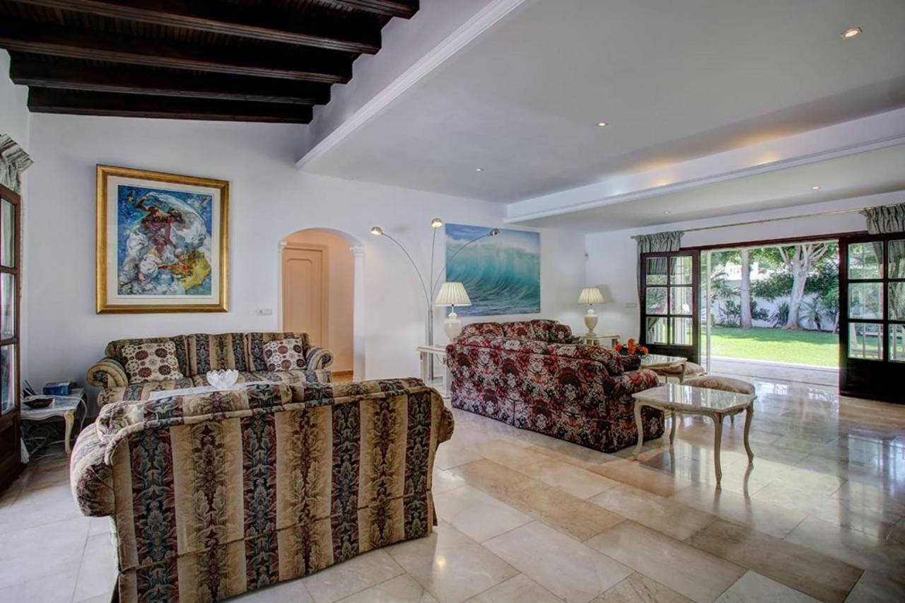 Exclusive Villa Las Palmeras Puerto Banus With Heated Private Swimming Pool, Marbella, Spain ภายนอก รูปภาพ